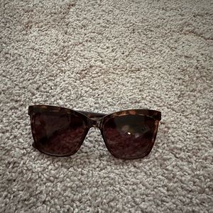 Vera Bradley Enchanted Garden sunglasses
